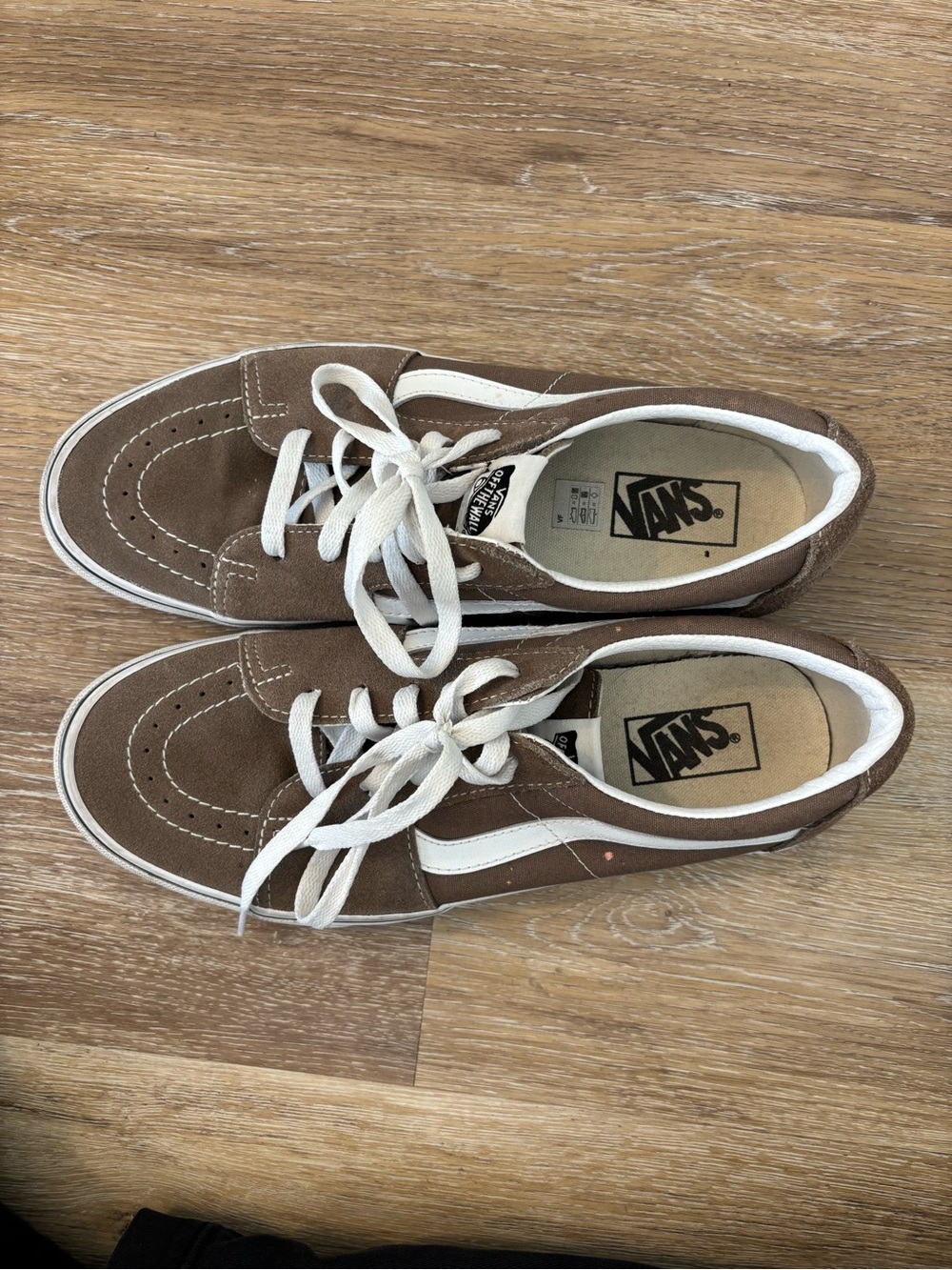 Brown Men’s Vans Size 10.5 - Picture 9 of 10